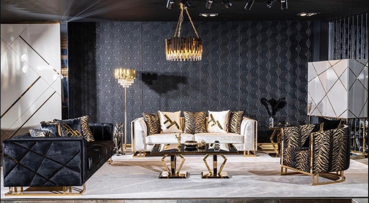 Monarch Accent Chair