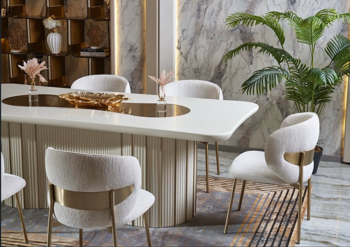 Starlet Dining Room